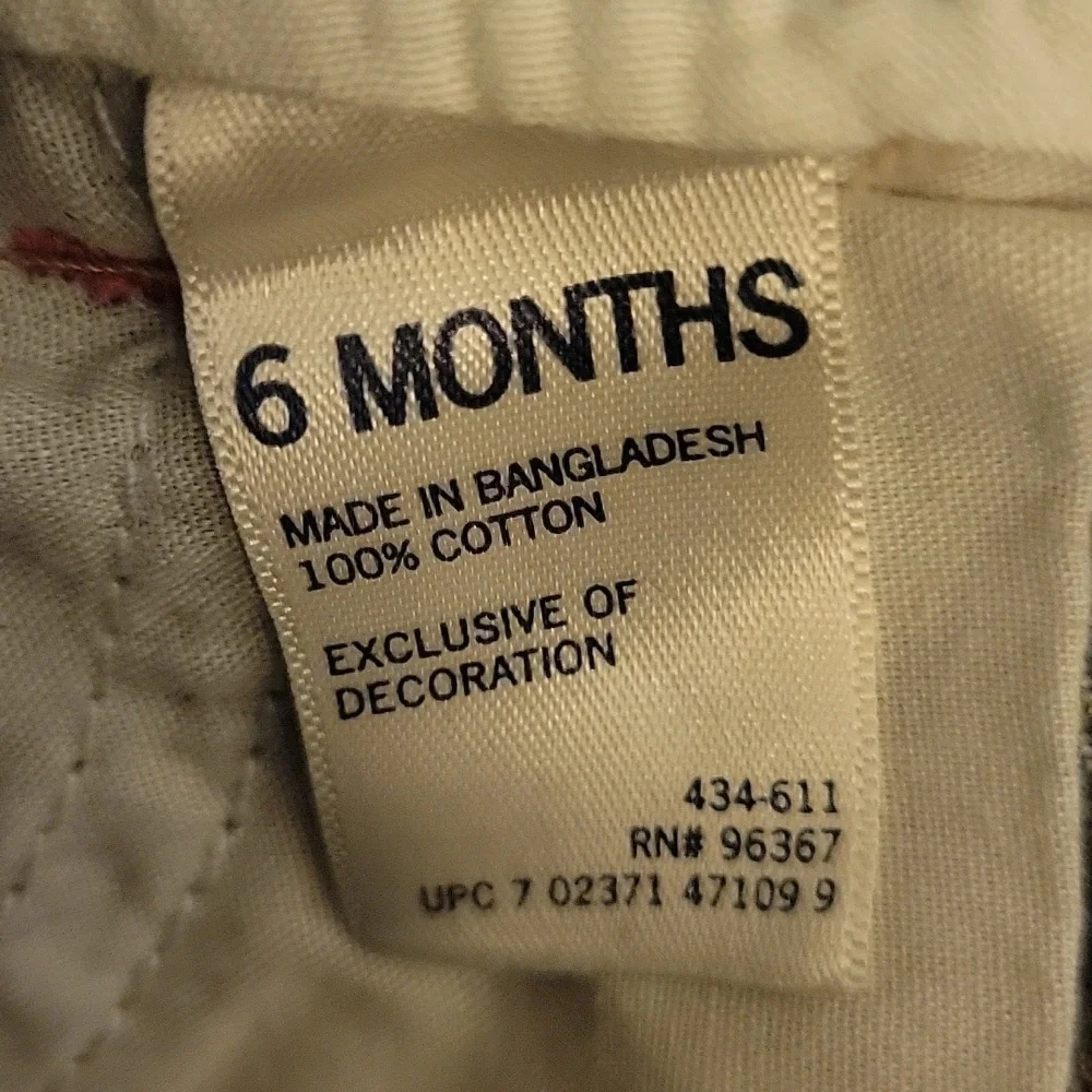 OshKosh B’gosh Girl Embroidery Denium Blue Overalls Hearts Country Farm 6 Months